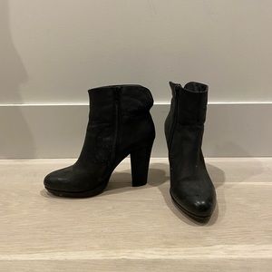 Steve Madden Black Leather Boots